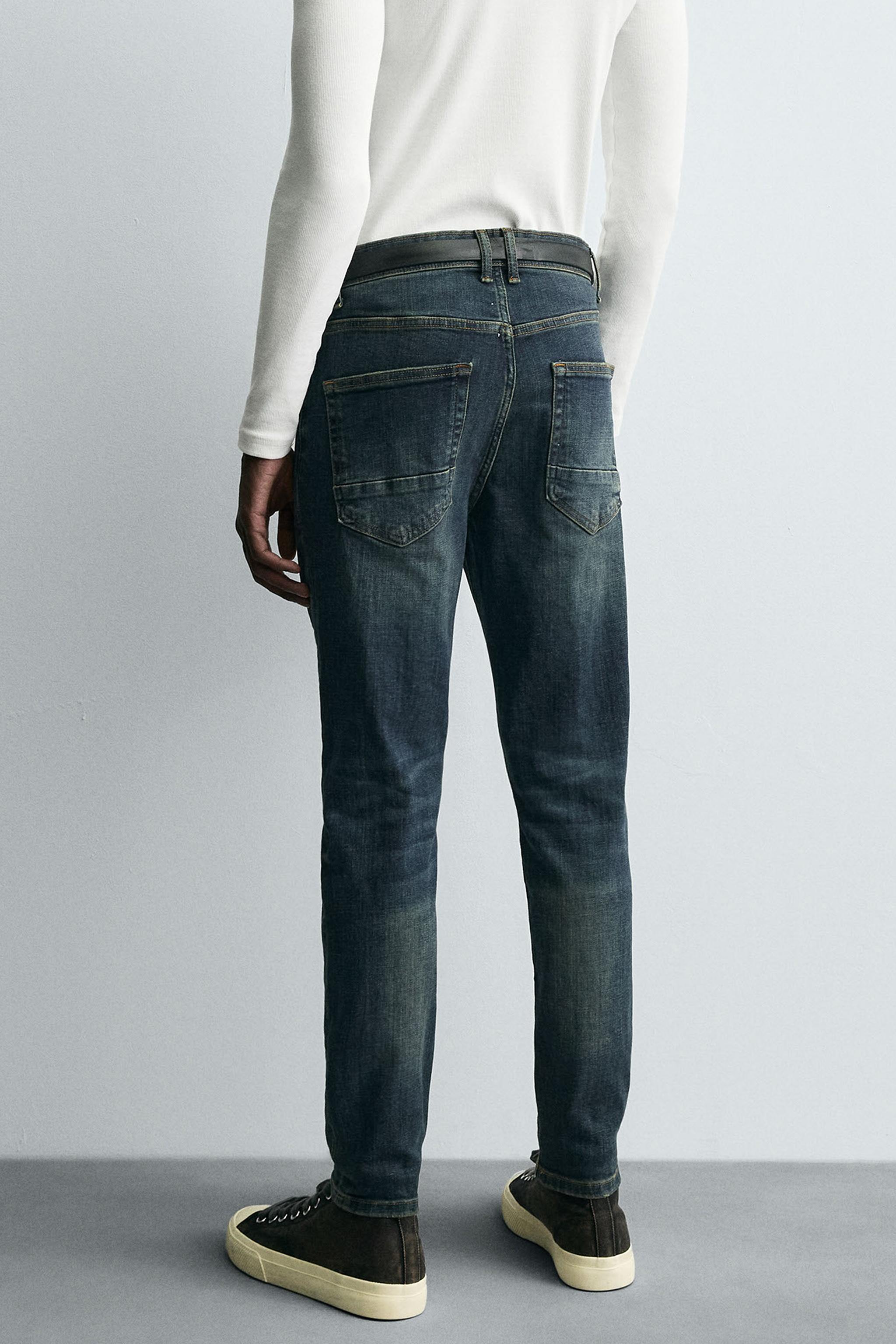 SKINNY CROPPED FIT JEANS